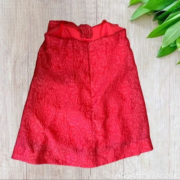 BCBGMAXAZRIA RED FLORAL EMBOSSED STRAPLESS COCKTAIL PARTY DRESS - Picture 2 of 7